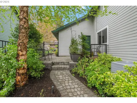 15060 Sw Highpoint Drive Sherwood OR 97140