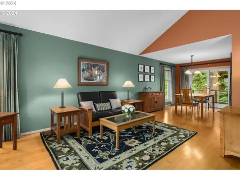 15060 Sw Highpoint Drive Sherwood OR 97140
