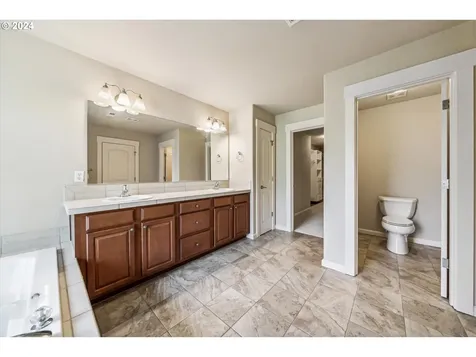 15758 Sw 81st Avenue Portland OR 97224