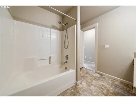 15758 Sw 81st Avenue Portland OR 97224