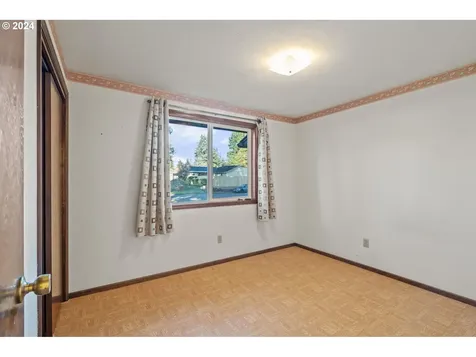 15005 NE 81st Street Vancouver WA 98682