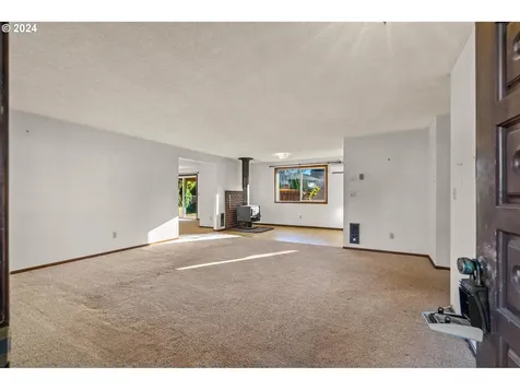 15005 NE 81st Street Vancouver WA 98682