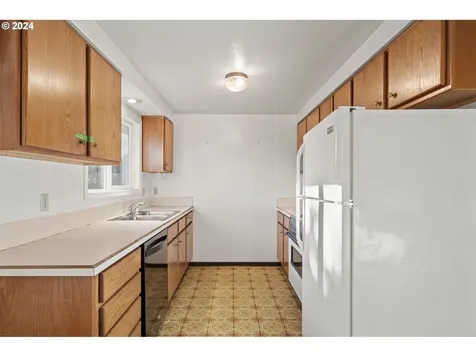 15005 NE 81st Street Vancouver WA 98682