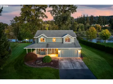 109 Brothers Road Woodland WA 98674