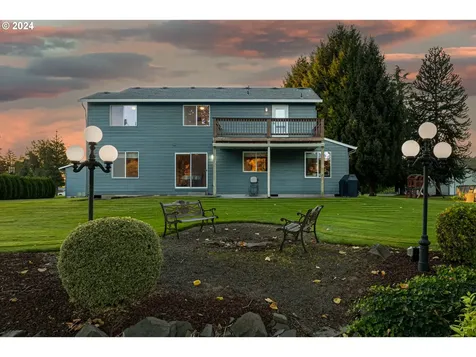 109 Brothers Road Woodland WA 98674