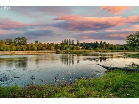 109 Brothers Road Woodland WA 98674