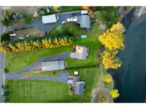 109 Brothers Road Woodland WA 98674