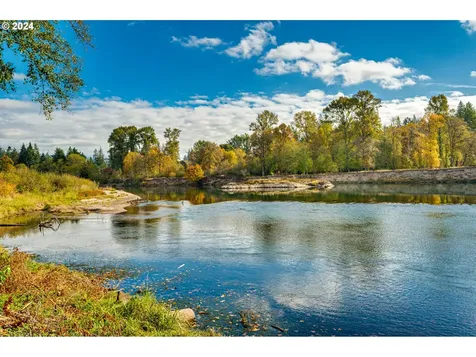 109 Brothers Road Woodland WA 98674