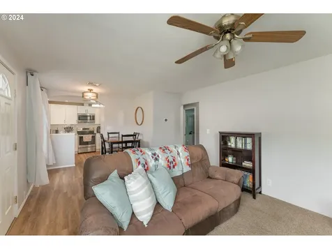 1321 Ne Alameda Avenue Roseburg OR 97470