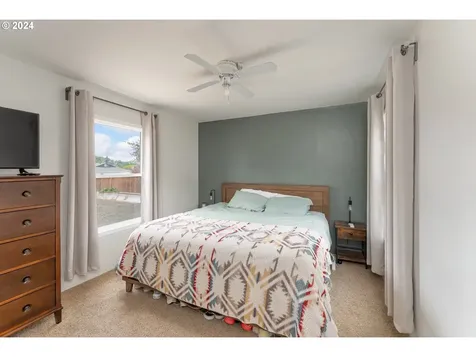 1321 Ne Alameda Avenue Roseburg OR 97470