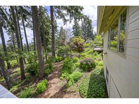 32231 Deberry Road Creswell OR 97426