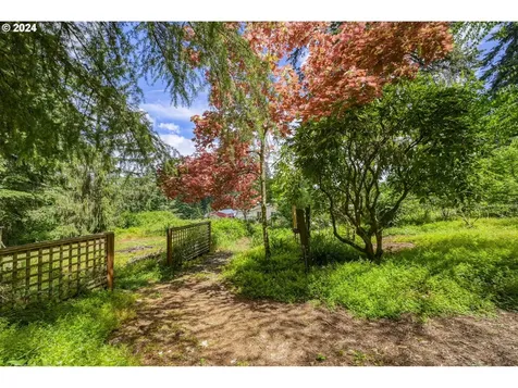 32231 Deberry Road Creswell OR 97426