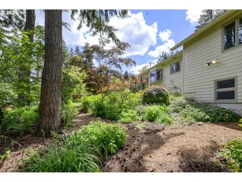 32231 Deberry Road Creswell OR 97426