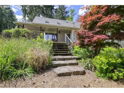 32231 Deberry Road Creswell OR 97426