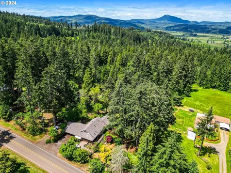 32231 Deberry Road Creswell OR 97426