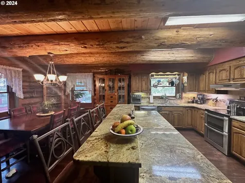 67138 Hunter Road Summerville OR 97876