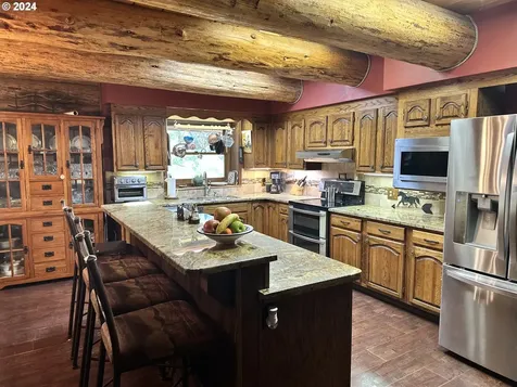 67138 Hunter Road Summerville OR 97876