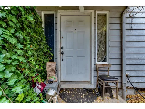 4070 E 18th Avenue Eugene OR 97403