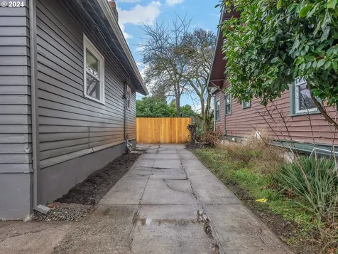 6931 N Missouri Avenue Portland OR 97217