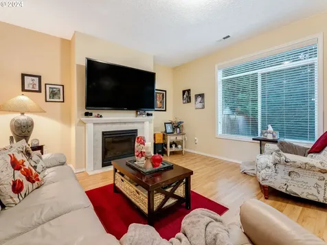 1915 NW 148th Street Vancouver WA 98685