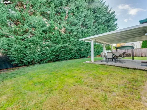 1915 NW 148th Street Vancouver WA 98685
