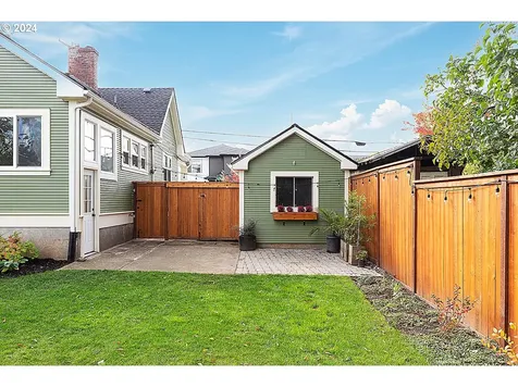 9643 N Kellogg Street Portland OR 97203