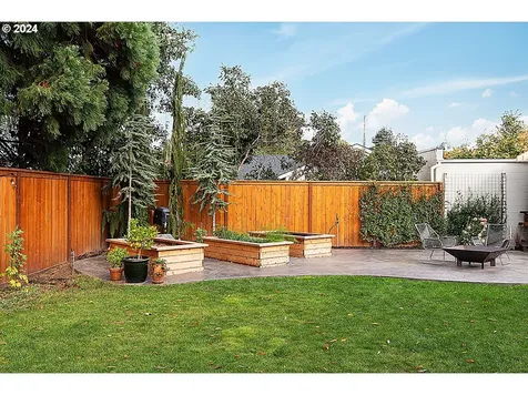 9643 N Kellogg Street Portland OR 97203