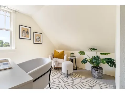 3236 Se 56th Avenue Portland OR 97206