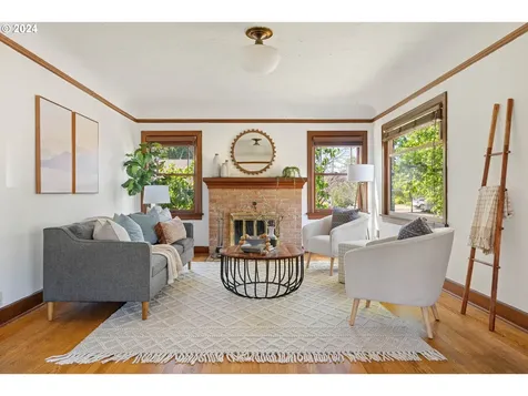 3236 Se 56th Avenue Portland OR 97206