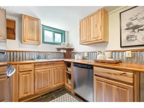 3236 Se 56th Avenue Portland OR 97206