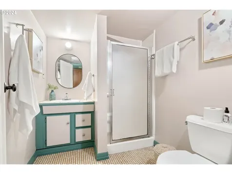 3236 Se 56th Avenue Portland OR 97206