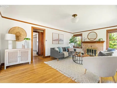 3236 Se 56th Avenue Portland OR 97206