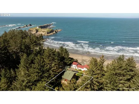 89166 Lighthouse Way Coos Bay OR 97420