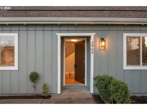 2964 Sherry Court Ne Salem OR 97301