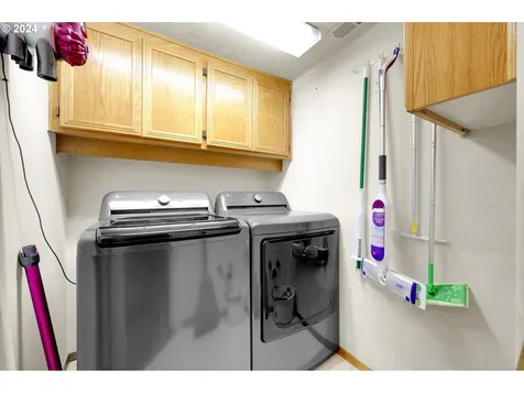 3426 Timberline Drive Eugene OR 97405