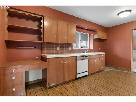 10145 SW Melnore Street Portland OR 97225