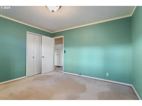 10145 SW Melnore Street Portland OR 97225