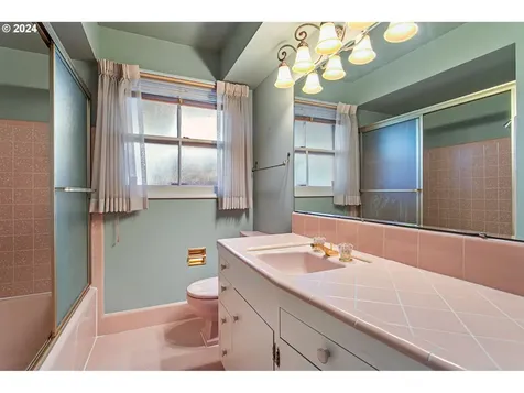 10145 SW Melnore Street Portland OR 97225