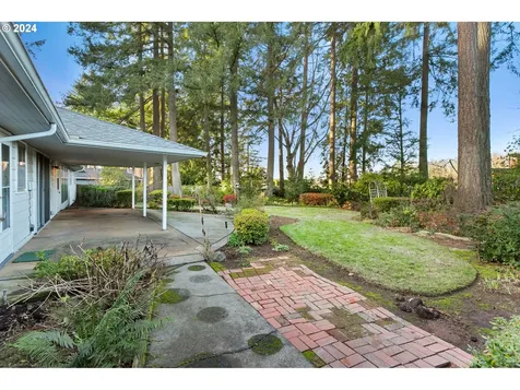 10145 SW Melnore Street Portland OR 97225
