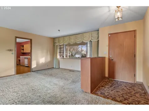 10145 SW Melnore Street Portland OR 97225