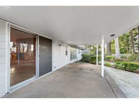 10145 SW Melnore Street Portland OR 97225