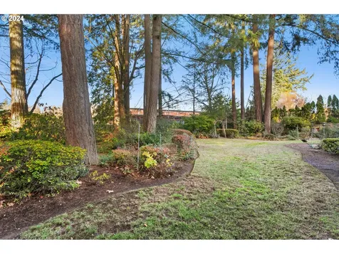 10145 SW Melnore Street Portland OR 97225