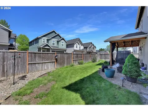 5537 Tribute Way Eugene OR 97402