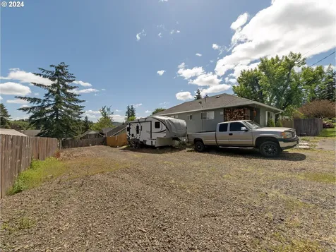 842 2nd Avenue Vernonia OR 97064
