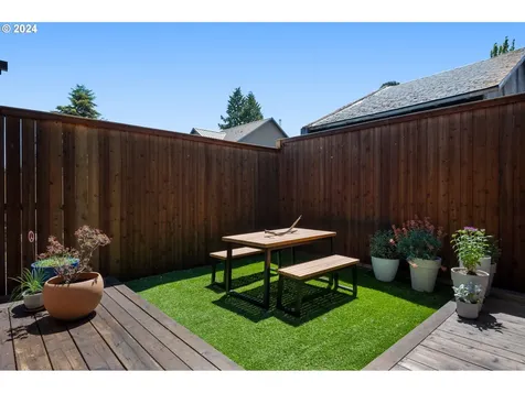1534 N Watts Street Portland OR 97217