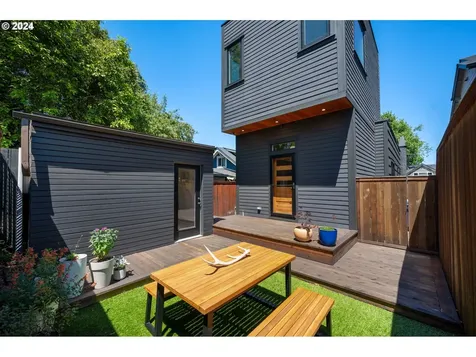 1534 N Watts Street Portland OR 97217