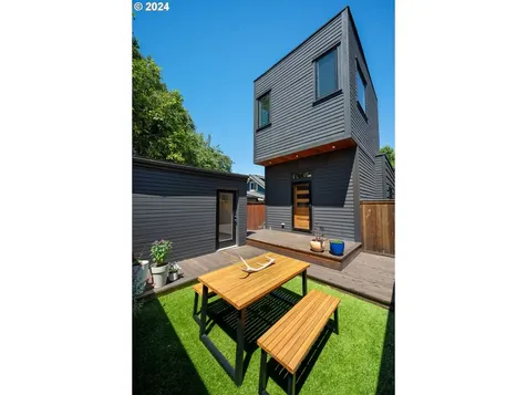 1534 N Watts Street Portland OR 97217