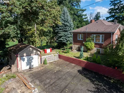4905 SE Harney Drive Portland OR 97206