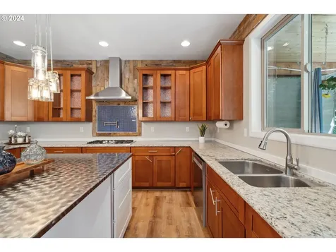 3301 NE Petticoat Lane Vancouver WA 98661