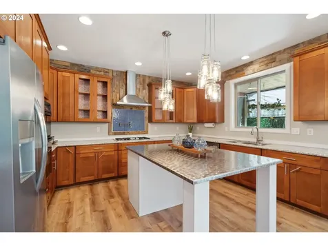 3301 NE Petticoat Lane Vancouver WA 98661